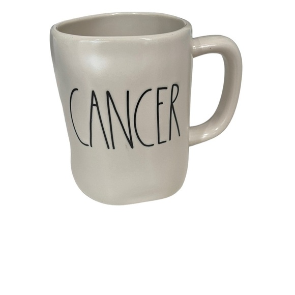 Rae Dunn astrological sign Cancer, large 19 ounce coffee mug - Picture 1 of 3
